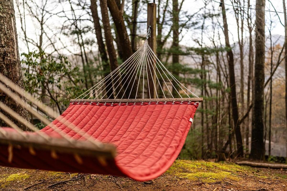 Smoky Mountains Escape