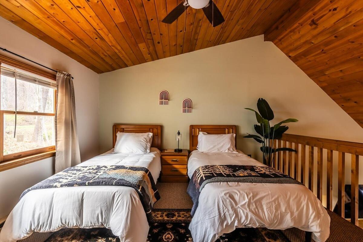Smoky Mountains Escape *