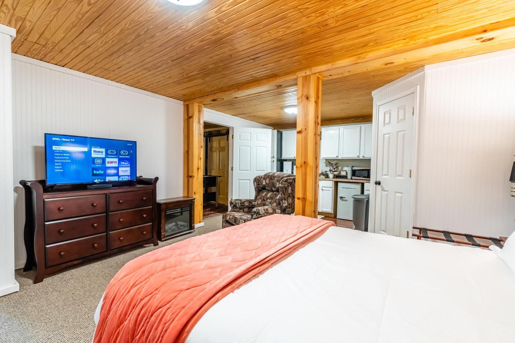 Smoky Mountains Escape Maggie Valley